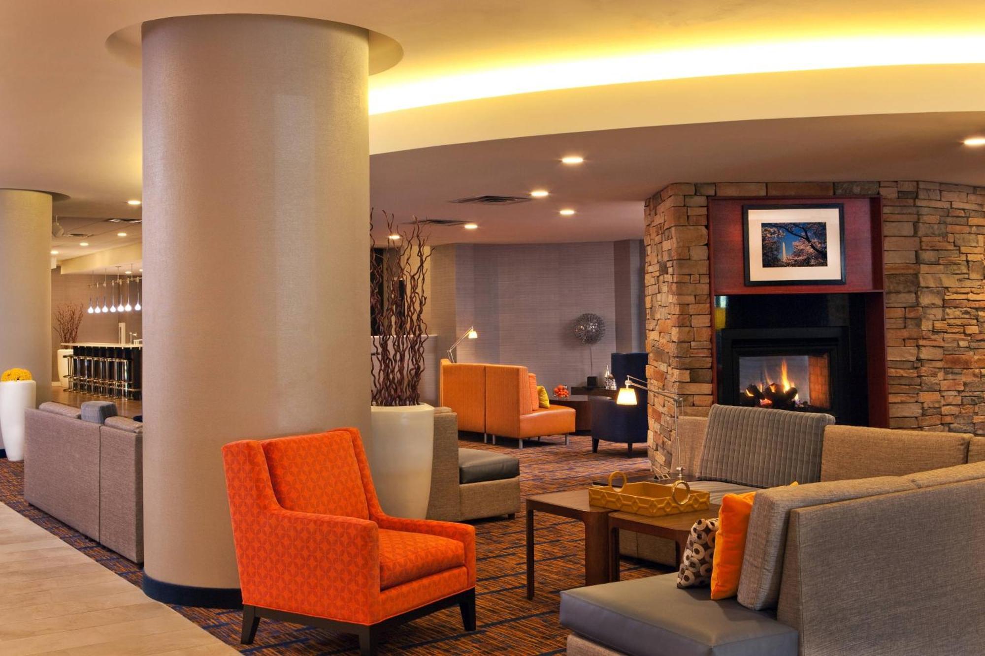 Courtyard By Marriott Alexandria Pentagon South Hotell Eksteriør bilde